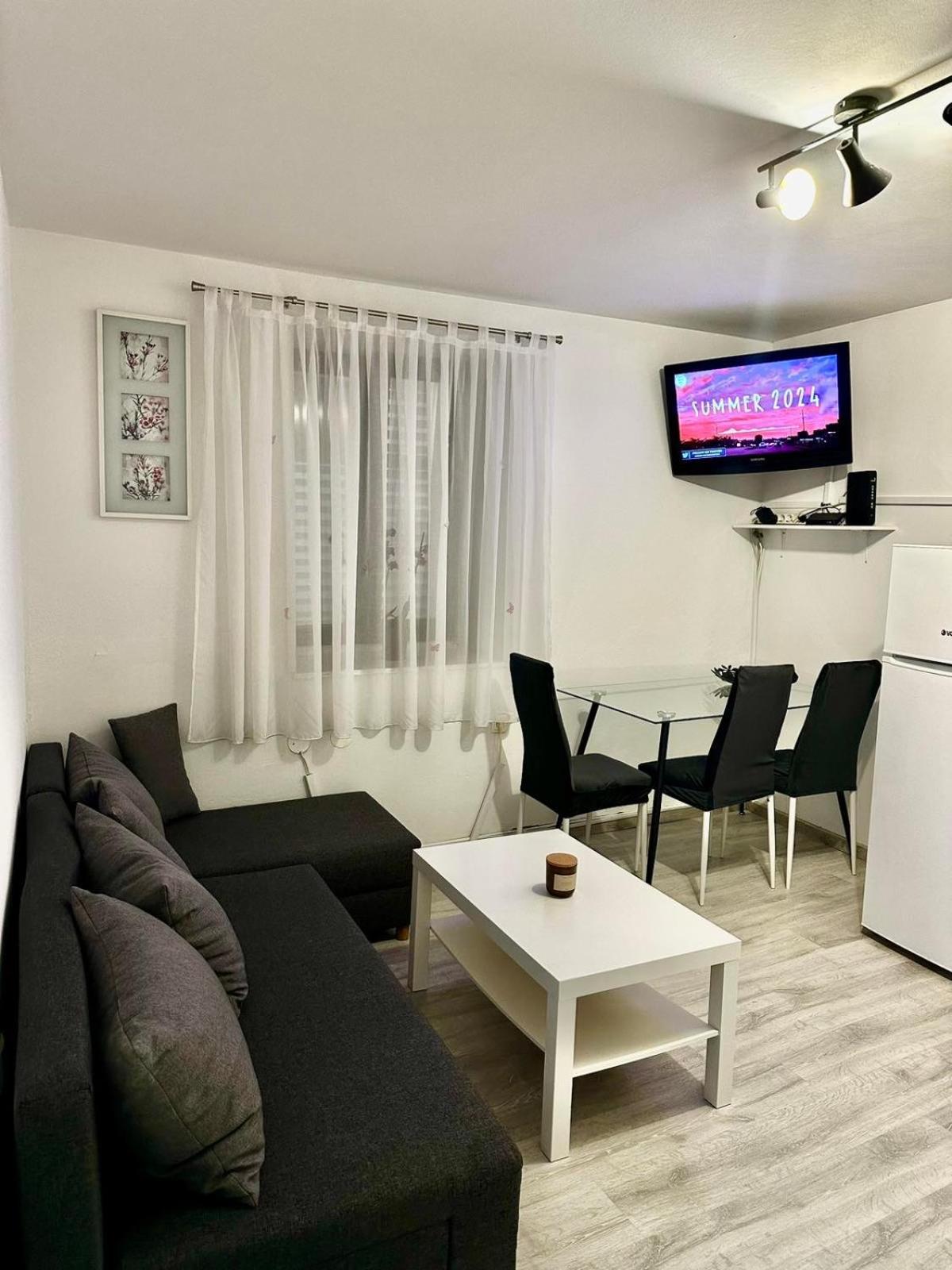 Apartma Jugo Koper Exterior photo